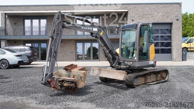 Mini excavator VOLVO ECR50D Mini excavator 5010 Kg Mono boom used