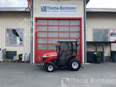 Massey Ferguson MF 1735 M HC