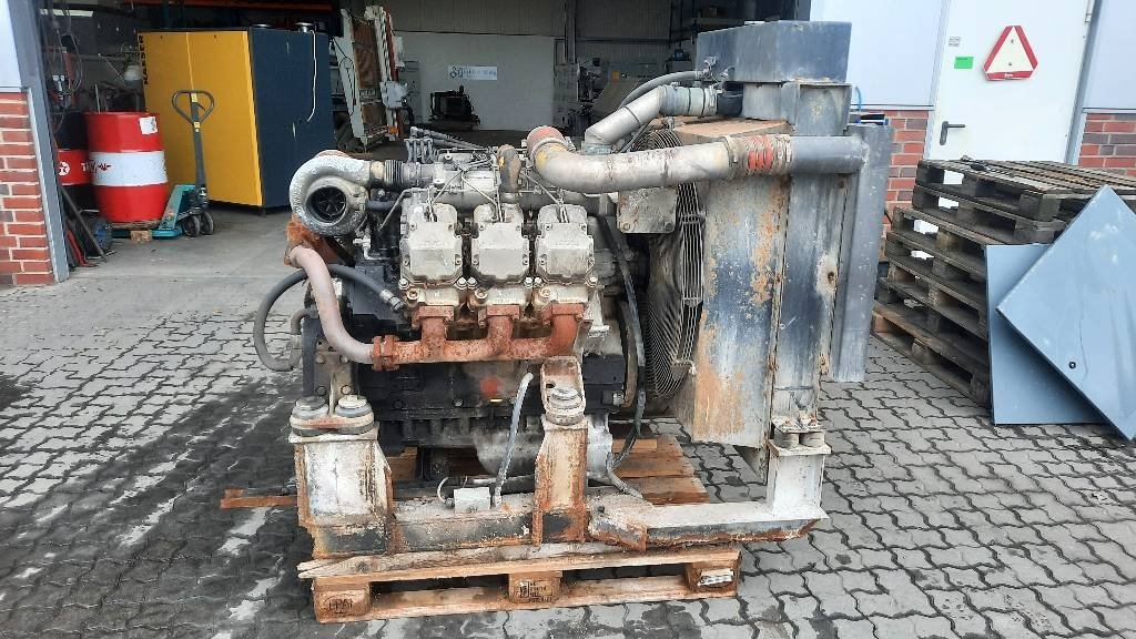 DeutzBF6M1015C