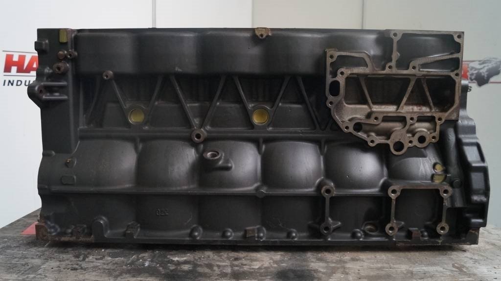 MAND2066 blok cylindra 51.01100- 6361