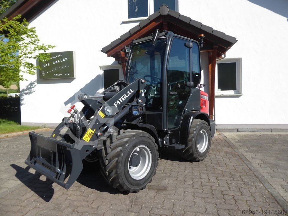 Pitbull Pitbull X27-45 mit Linde Hydrostat