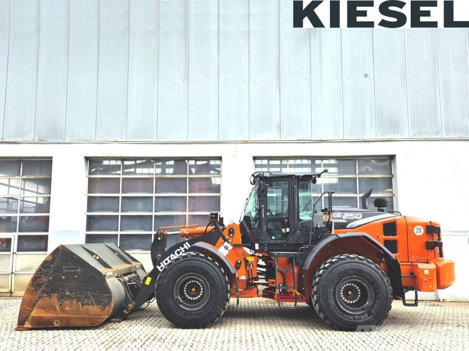 Hitachi ZW 250-7 High Lift