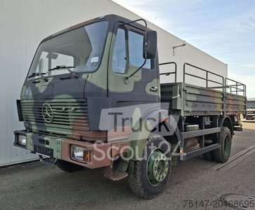 LKW mit Pritsche (offen) MERCEDES-BENZ 1017 A 4x4 5t TMIL Allrad Pritsche orig. 2700 km gebraucht
