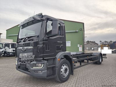 Fahrgestell mit Fahrerhaus MAN TGM 18.320 4x2 BL CH Fahrgestell Euro 6 Rechtsl... neu