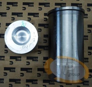 IHC3139592R4 Liner
