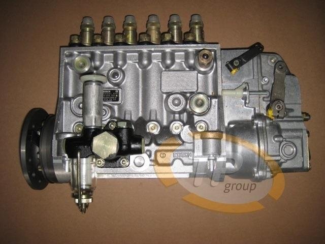 Bosch0401876733 Pompa wtryskowa Bosch Typ pompy: PE6P12