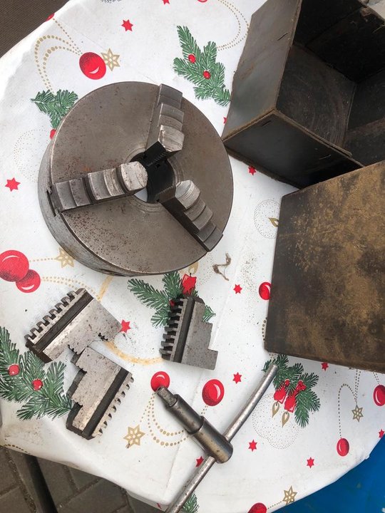 Tool Rotary bench chuck baking