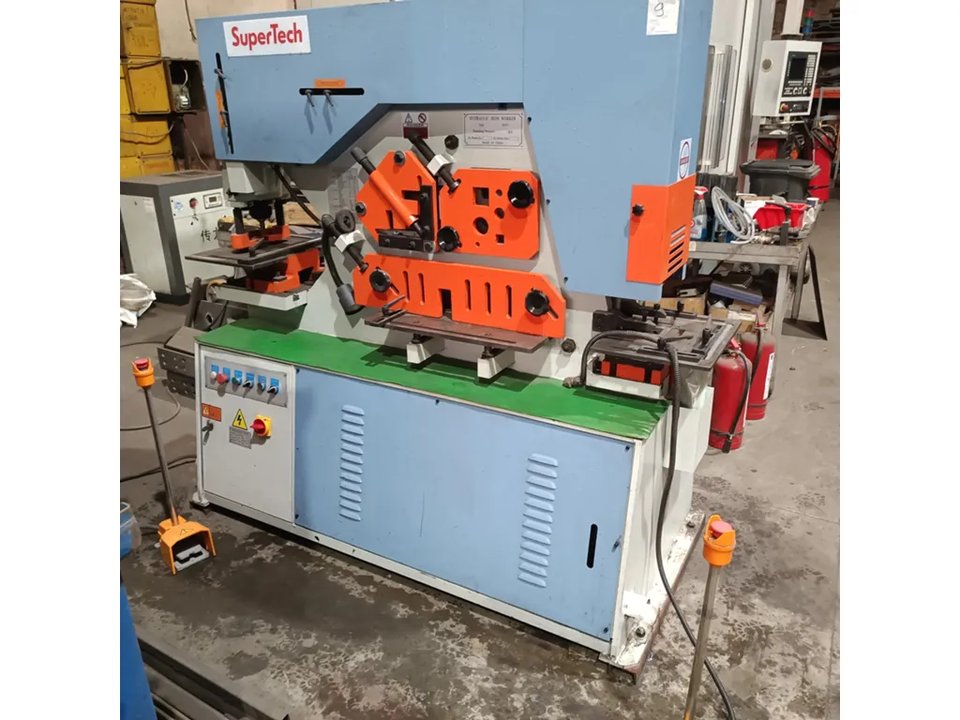 SUPERTECH - Q35Y-20 - Hydraulischer Eisenarbeiter - 2023