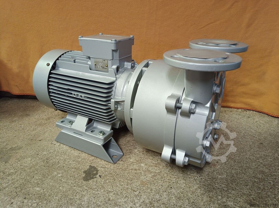 BUSCH 7,5 kW ; 195m³/h ; 33mbar Dolphin LC 0220 A ZZO XX ZZ