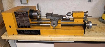 Tischdrehmaschine