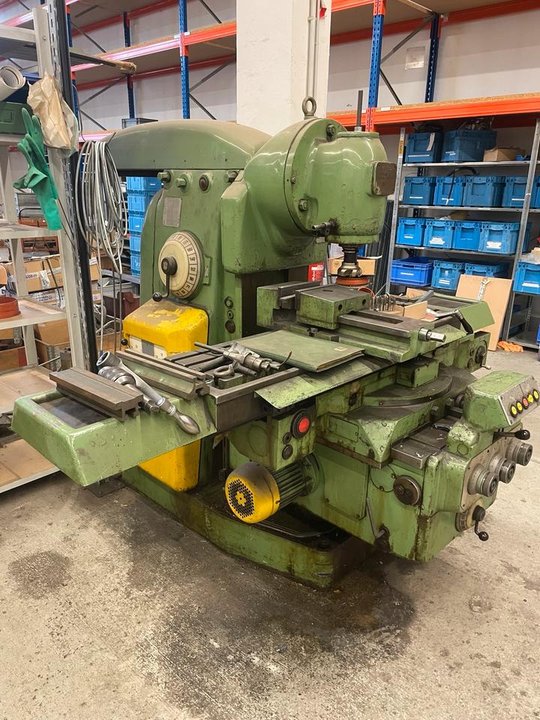 Універсальний фрезерний верстат Heckert Milling
