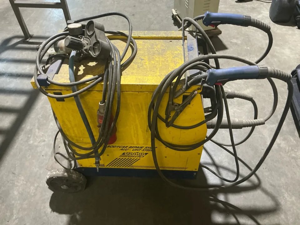 GYS DuoMig Auto Halbautomatik mit 2 Schweißbrennern