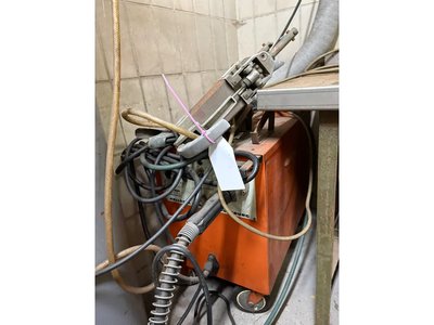 KUKA  Punktschweißzange