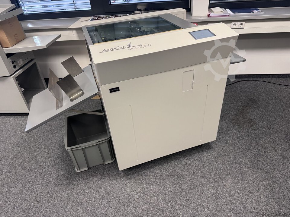 UCHIDA AeroCut Quatro