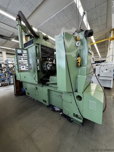 LIEBHERR L 652