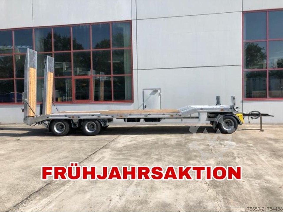 Möslein T3-6 VB F  3 Achs Tieflader- Anhänger, Verbreiterung