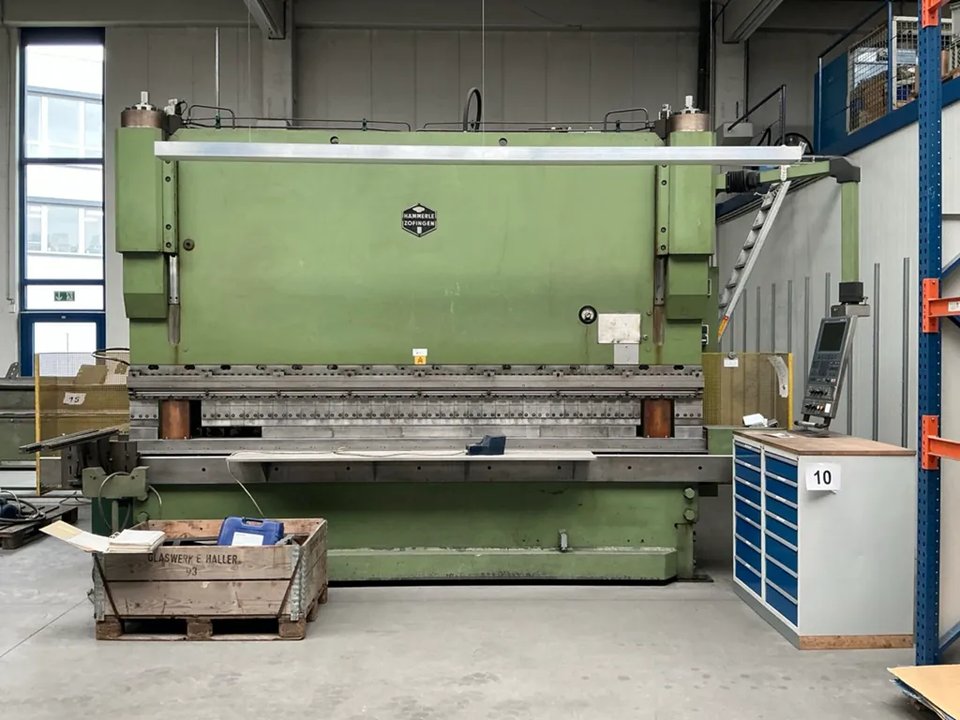 1987 Hämmerle / Zofingen AP 175 -4100 Abkantpresse - 3 Puntk Bieggesystem