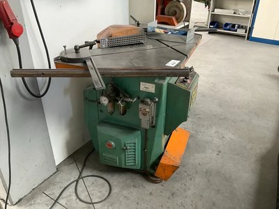 Comaca/Indumsch Liko-00-EP Ausklinkmaschine