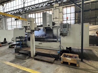 HAAS MIKRON VCE 2000 CNC Vertikales Bearbeitungszentrum