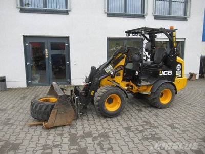 JCB 403