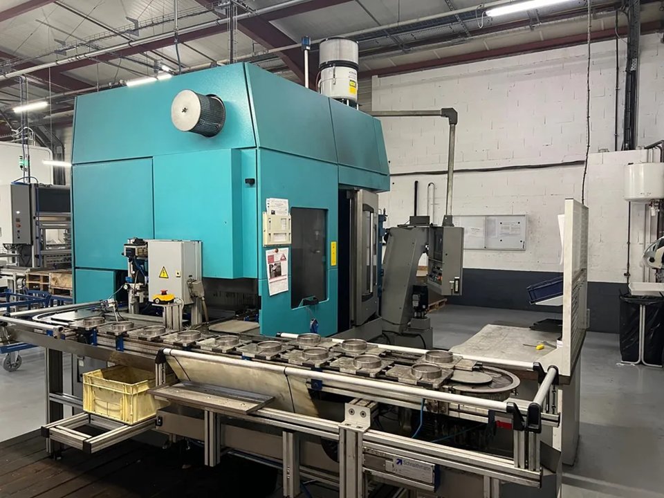 INDEX V160-C CNC soustruh s motorizovanými nástroji a osou C