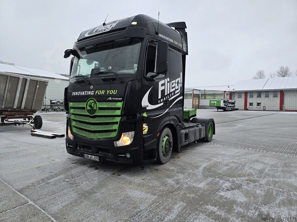 Mercedes-Benz Actros 1851