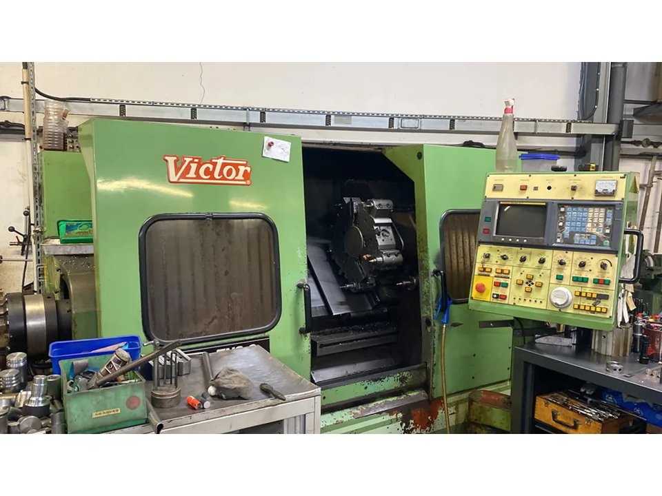 VICTOR - TNS33 - CNC lathe - 1989