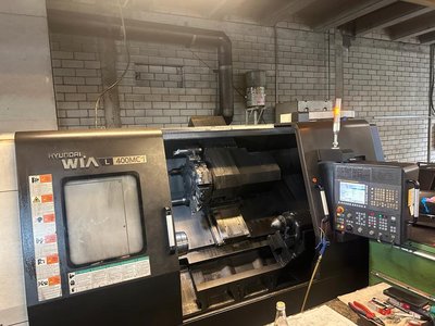 Hyundai Wia L 400 MC - CNC Drehmaschine