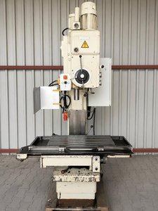 Universal-Fräsmaschine / Bohrwerk / Säulenbohrmaschine