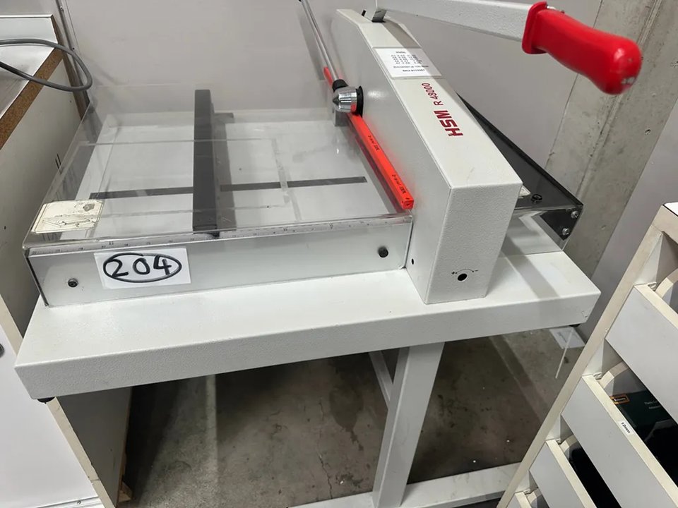 Papier - Schneidemaschine