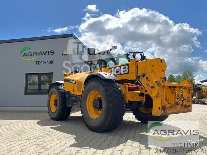 Použitý teleskopický nakladač JCB 560- 80 AGRI SUPER