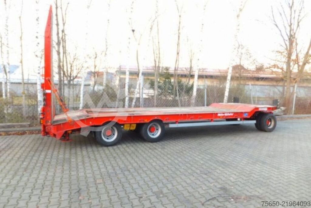 Müller Mitteltal T 3  3 Achs Tieflader- Anhänger