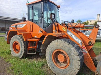 Doosan DL200