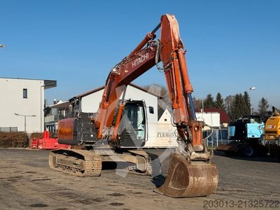 HITACHI ZX210LC-6 Kettenbagger 23,1 Ton *11.213 BTH