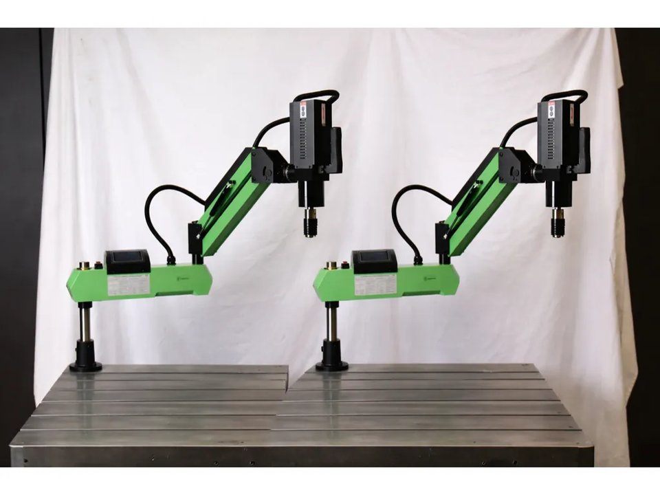 FREUTEK LON0011 / D 2x elektrické odřezávací stroje DIN M6-24 (univerzální hlava)
