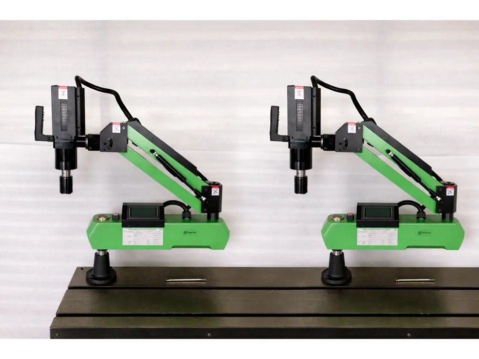 FREUTEK LON0004/D 2x электропривод 30U - DIN M6-M30