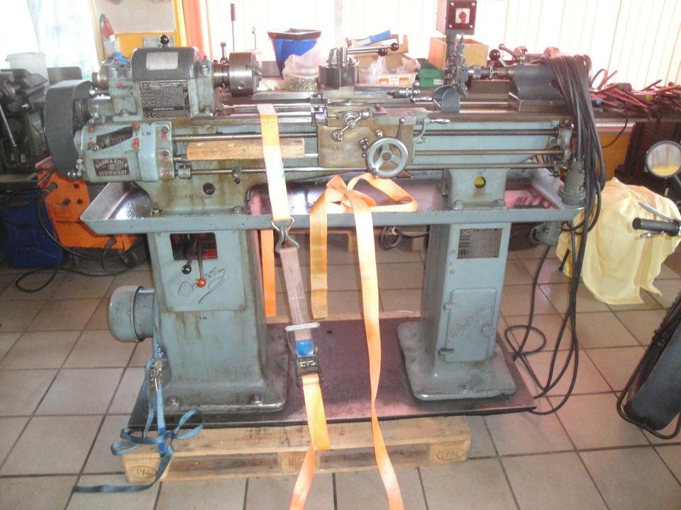 Lathe, Lathe Bílý vodící a tažný vřeteno LZ