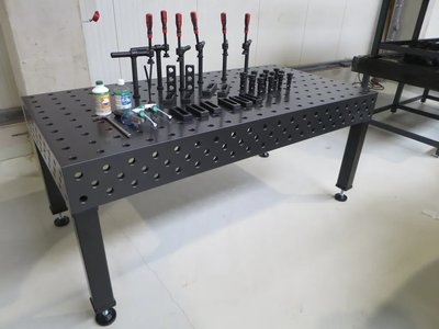 WMT 2000X1000NITRI PRO Schweißtisch / Lochtisch