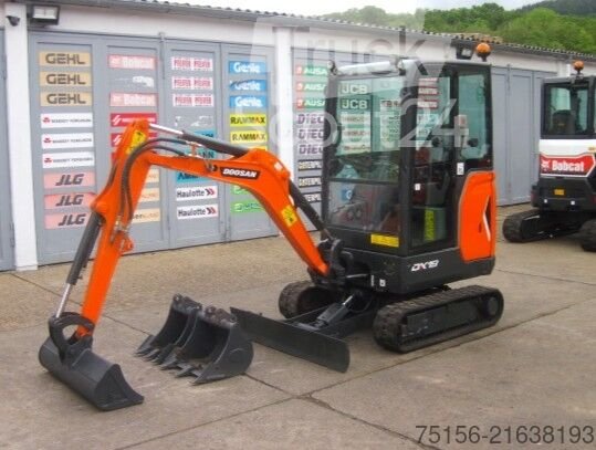 Minibagger DOOSAN DOOSAN DX 19 3x Löffel (baugleich Bobcat gebraucht