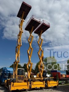 Arbeitsbühne  HollandLift Q135DL24-4WD15.50m,B165DL25-4 18.50m gebraucht