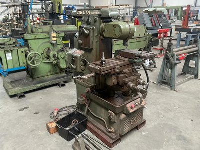 Delta Hero Universal Milling Machine