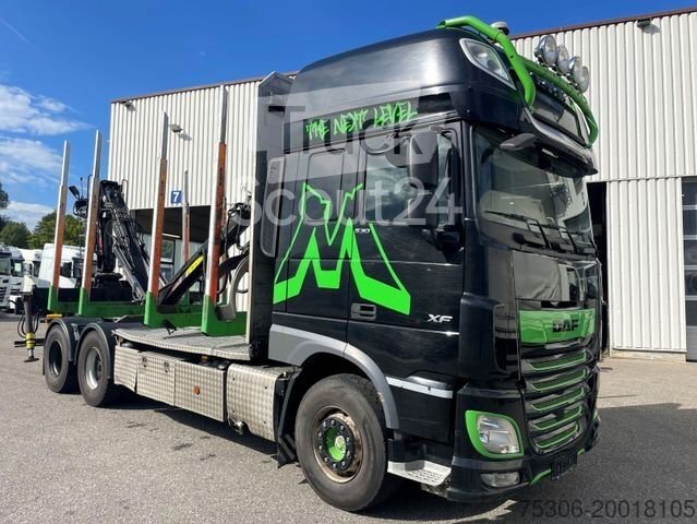 Dřevěný dopravní vůz DAF FAT XF 530 SSC, Dřevo doprava, pila gripper použitý
