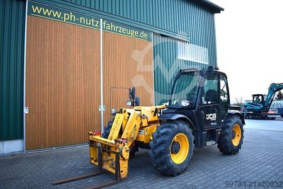 JCB 531-70