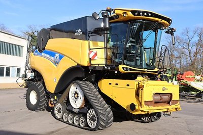 New Holland CR 8.80 RAUPE.GPS