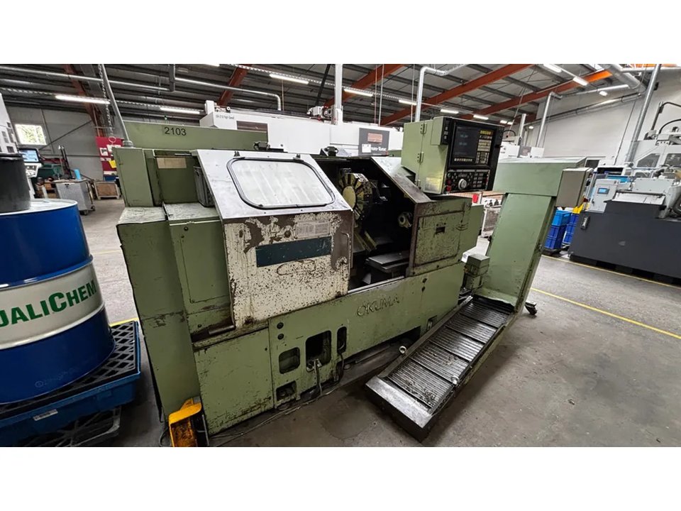 OKUMA - LB - 1993 - CNC lathe