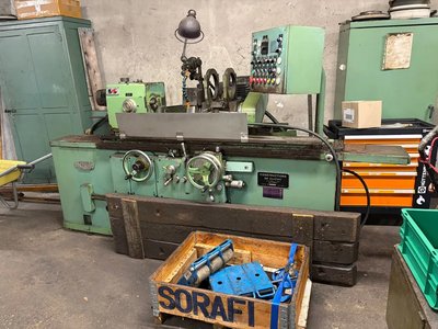CONSTRUCTIONS DE CLICHY – Zylindrische Schleifmaschine