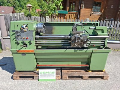 Lathe Lathe Colchester Triumph s příslušenstvím Horní stav