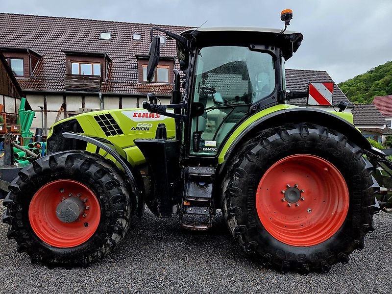 Claas Arion 660 Cmatic