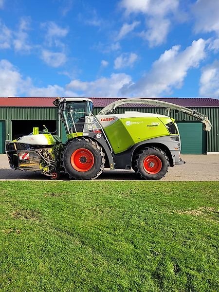 Claas Jaguar 960 + Orbis 750 + Pick Up 300