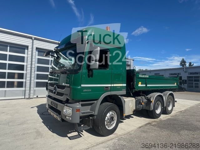 Ciężarówka trójstronna MERCEDES-BENZ MP3 2655 LK 6x4 Meiller 3.S.Kipper używana
